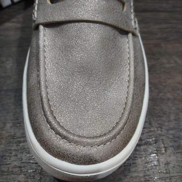 Tommy Bahama Gold Slip On Loafers Size 6.5 Preppy - Picture 4 of 9